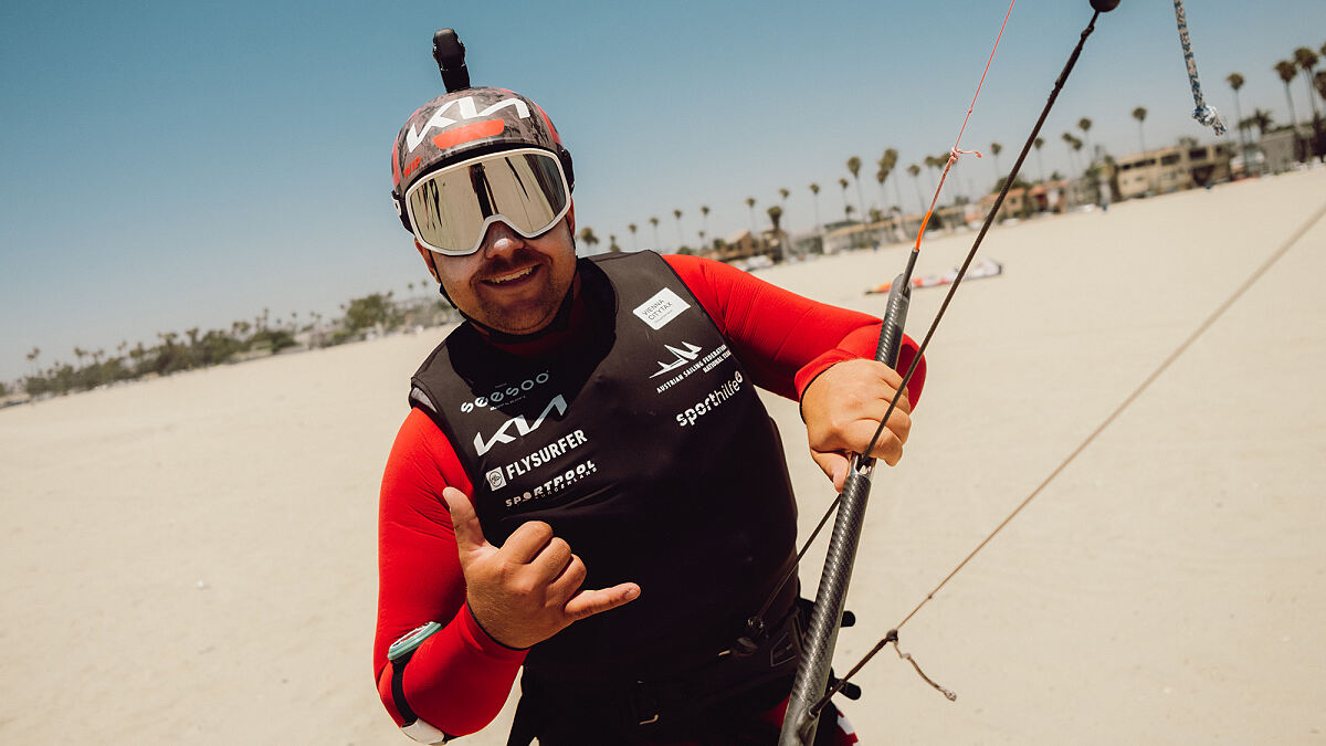 Bontus Long Beach 3 (c) Gabriel Koschier