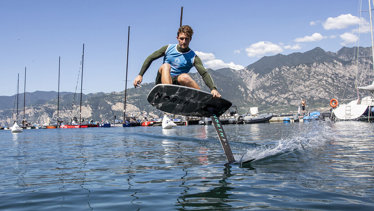Pump Foil-Event am Gardasee
